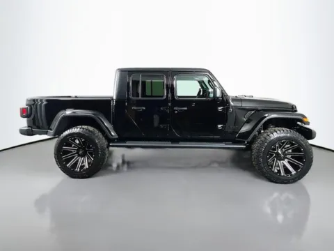 More photos of 2023 Jeep Gladiator Sport at Superior Motor Company, MD