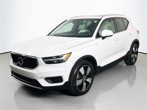 White 2019 Volvo XC40 Momentum for sale in Bel Air, MD