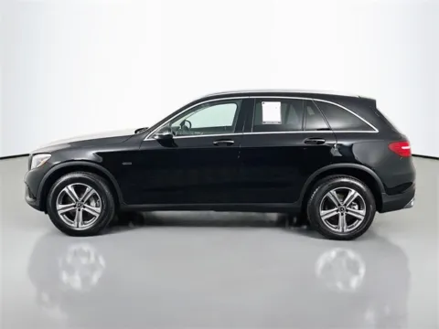 Photos of 2019 Mercedes-Benz GLC 350e for sale in Bel Air, MD at Superior Motor Company