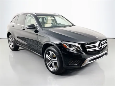 More photos of 2019 Mercedes-Benz GLC 350e at Superior Motor Company, MD