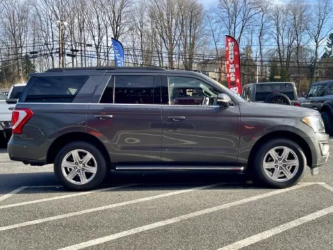 More photos of 2019 Ford Expedition XLT at Superior Motor Company, MD