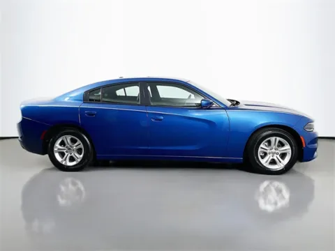 More photos of 2022 Dodge Charger SXT at Superior Motor Company, MD