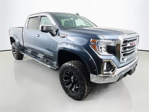 More photos of 2020 GMC Sierra 1500 SLT at Superior Motor Company, MD