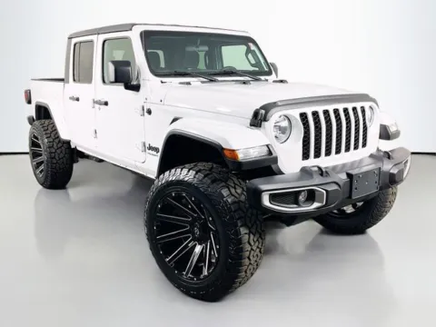 More photos of 2023 Jeep Gladiator Sport at Superior Motor Company, MD
