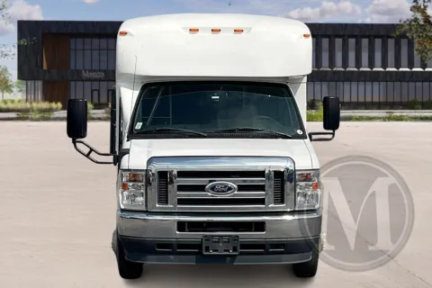 Photos of 2022 Ford E350 for sale in Kansas City, MO at Master's Transportation - Kansas City