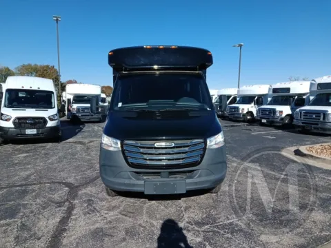 Photos of 2021 Freightliner SPRINTER for sale in Kansas City, MO at Master's Transportation - Kansas City