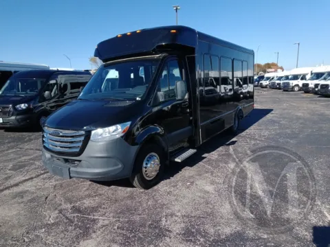 Another view of 2021 Freightliner SPRINTER for sale in Kansas City, MO at Master's Transportation - Kansas City