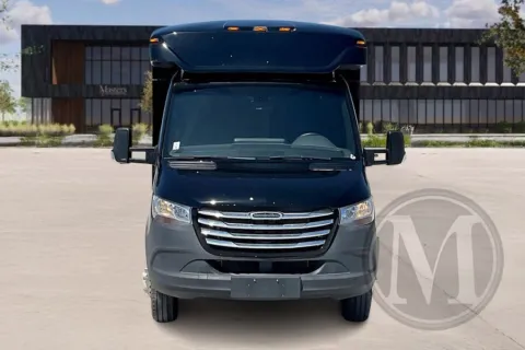 Photos of 2021 Freightliner Sprinter for sale in Kansas City, MO at Master's Transportation - Kansas City