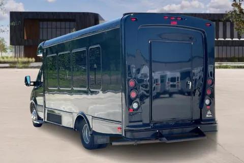 More photos of 2021 Freightliner SPRINTER at Master's Transportation - Kansas City, MO