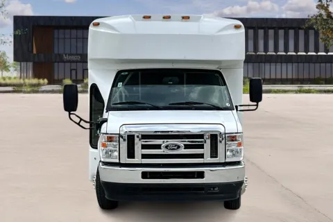 Photos of 2023 Ford E350 for sale in Kansas City, MO at Master's Transportation - Kansas City