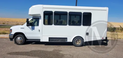 Photos of 2023 Ford E450 for sale in Kansas City, MO at Master's Transportation - Kansas City
