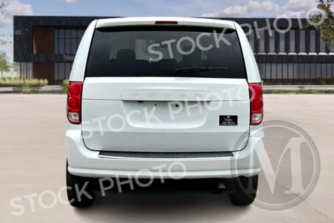More photos of 2019 Dodge Grand Caravan at Master's Transportation - Kansas City, MO