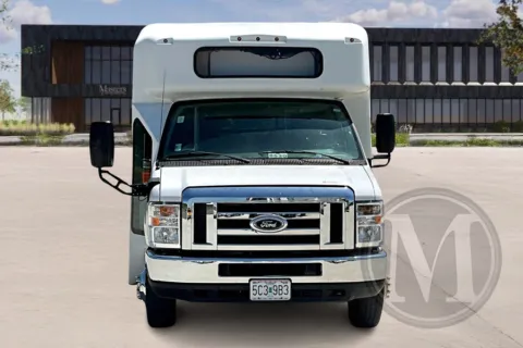 Photos of 2019 Ford E450 for sale in Kansas City, MO at Master's Transportation - Kansas City