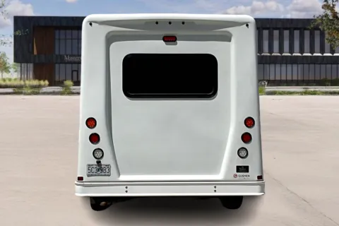 More photos of 2019 Ford E450 at Master's Transportation - Kansas City, MO