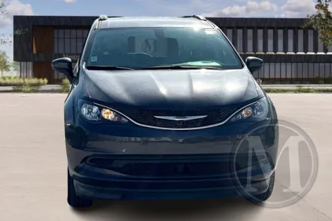 Photos of 2021 Chrysler VOYAGER for sale in Kansas City, MO at Master's Transportation - Kansas City