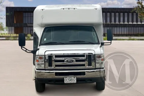 Photos of 2019 Ford E450 for sale in Kansas City, MO at Master's Transportation - Kansas City