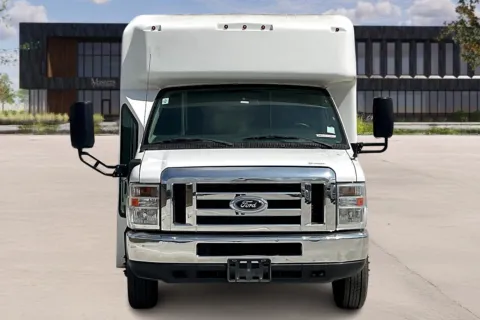 Photos of 2019 Ford E450 for sale in Kansas City, MO at Master's Transportation - Kansas City