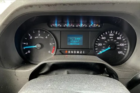 More photos of 2022 Ford E350 at Master's Transportation - Kansas City, MO