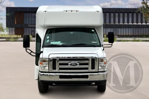 Photos of 2017 Ford E350 for sale in Kansas City, MO at Master's Transportation - Kansas City