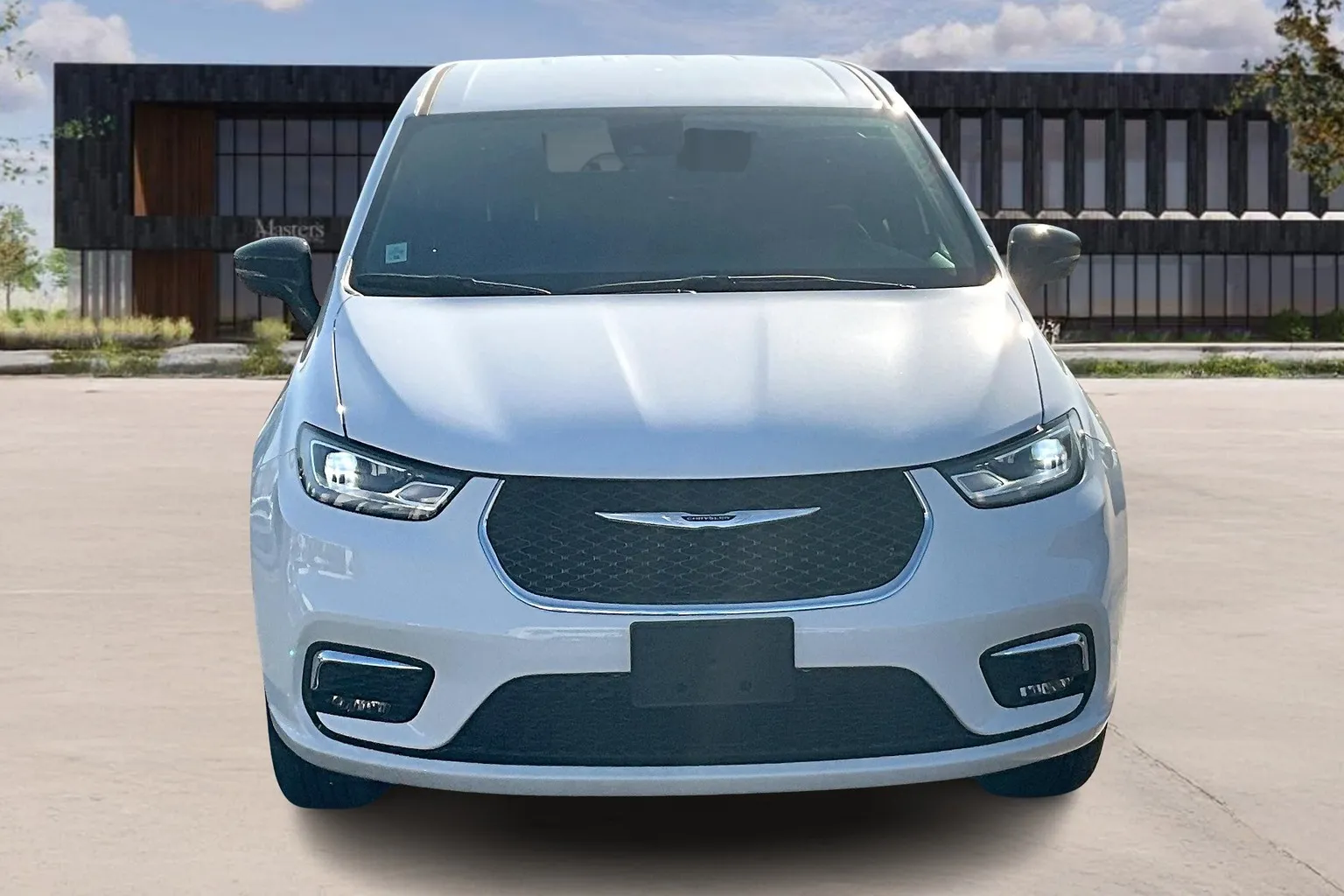 Used 2024 Chrysler Pacifica Touring with VIN 2C4RC1FG4RR163620 for sale in Kansas City