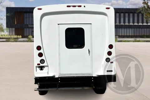 More photos of 2024 Chevrolet Express at Master's Transportation - Kansas City, MO