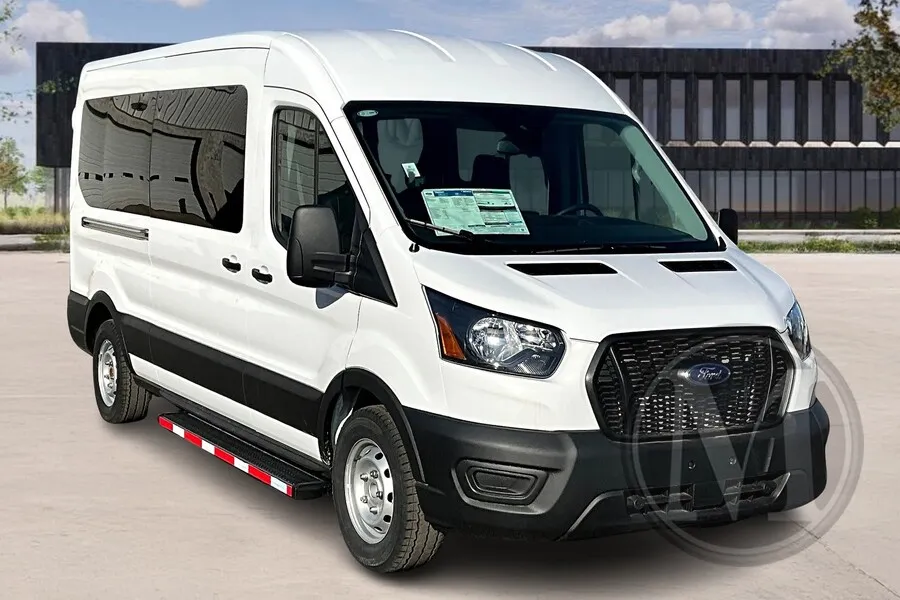 White 2024 Ford Transit for sale in Kansas City, MO