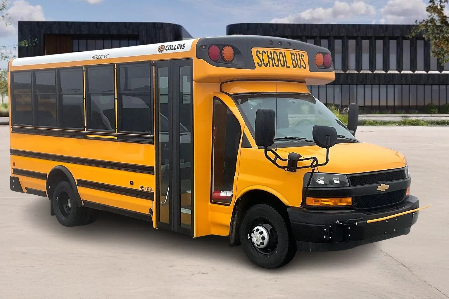 2025 Chevrolet Express Cutaway Base's photo