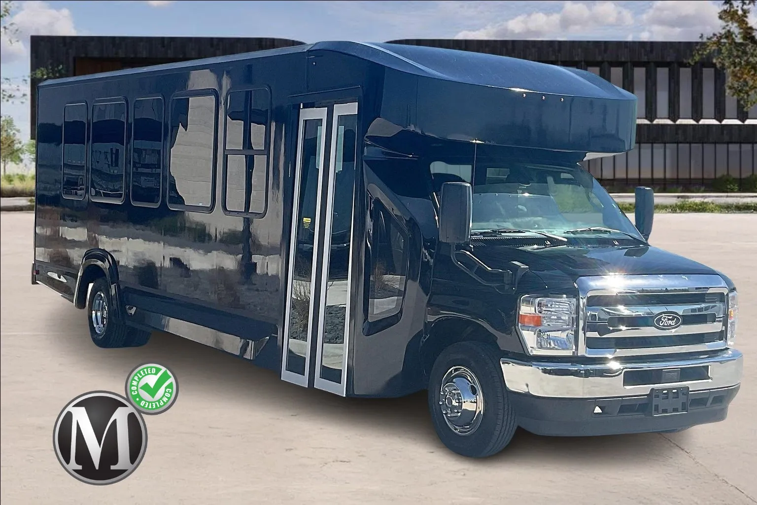 White 2026 Ford E-450 for sale in Kansas City, MO