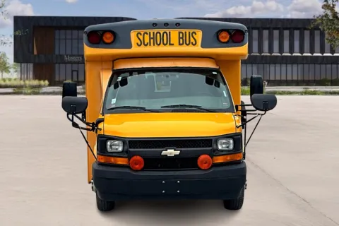 Photos of 2017 Chevrolet 4500 for sale in Kansas City, MO at Master's Transportation - Kansas City