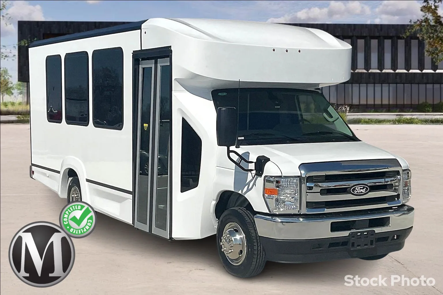 White 2026 Ford E450 for sale in Kansas City, MO
