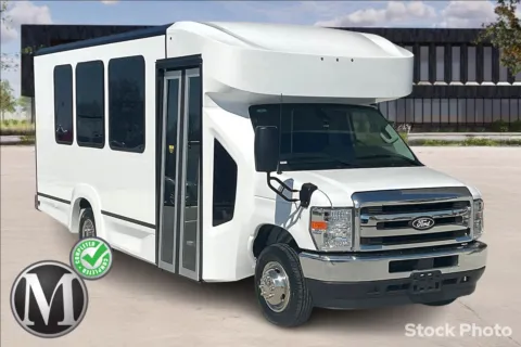 White 2026 Ford E450 for sale in Kansas City, MO