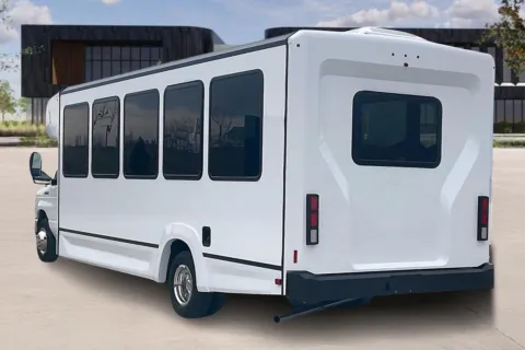 More photos of 2026 Ford E450 at Master's Transportation - Kansas City, MO