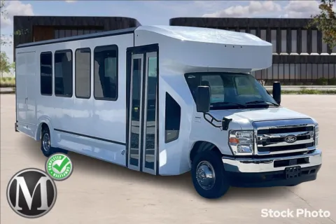 White 2026 Ford E450 for sale in Kansas City, MO