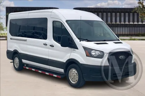 White 2023 Ford Transit for sale in Kansas City, MO