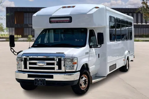 Another view of 2016 Ford E450 for sale in Kansas City, MO at Master's Transportation - Kansas City