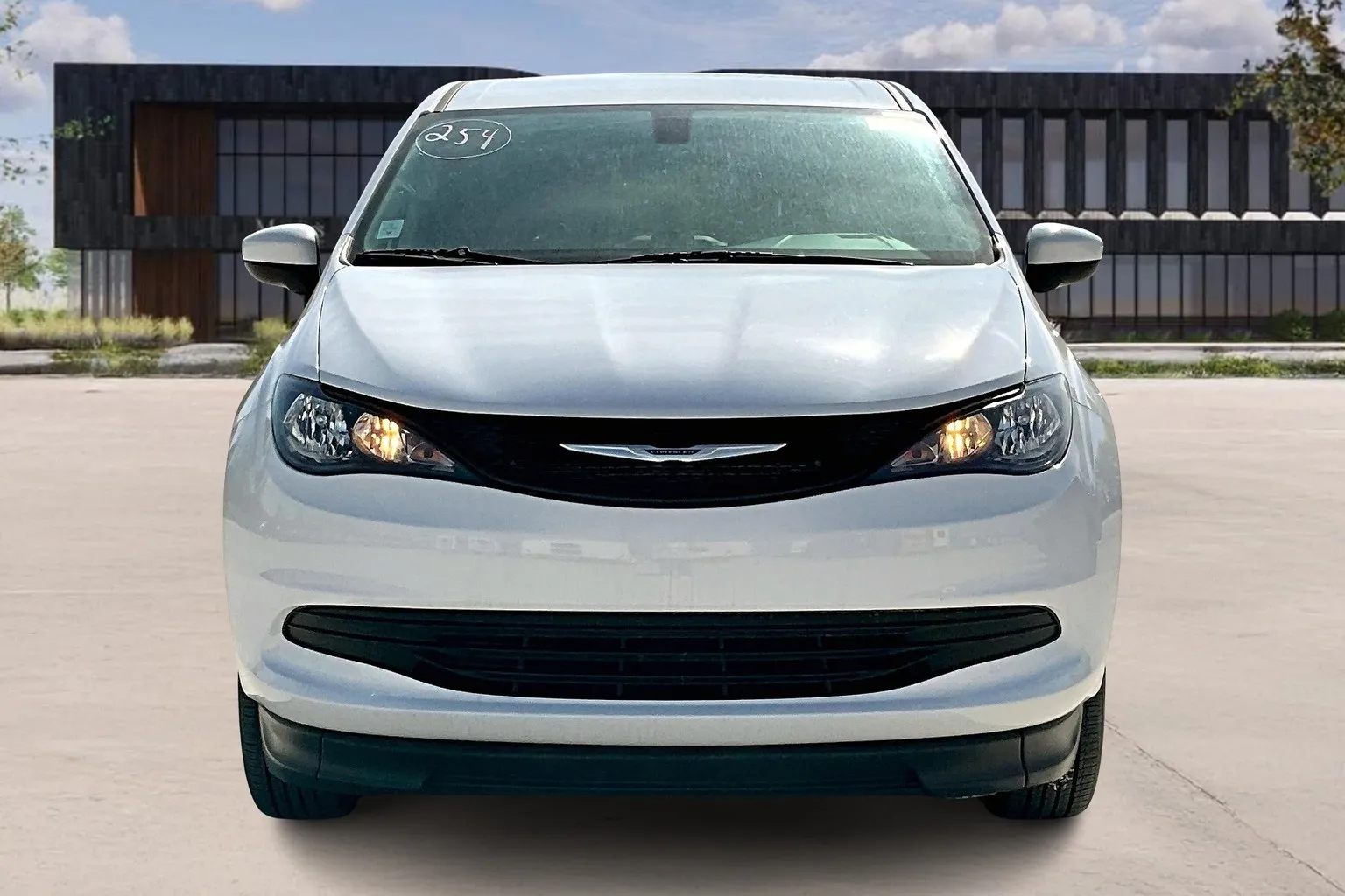 Used 2020 Chrysler Voyager L with VIN 2C4RC1AG0LR177254 for sale in Kansas City