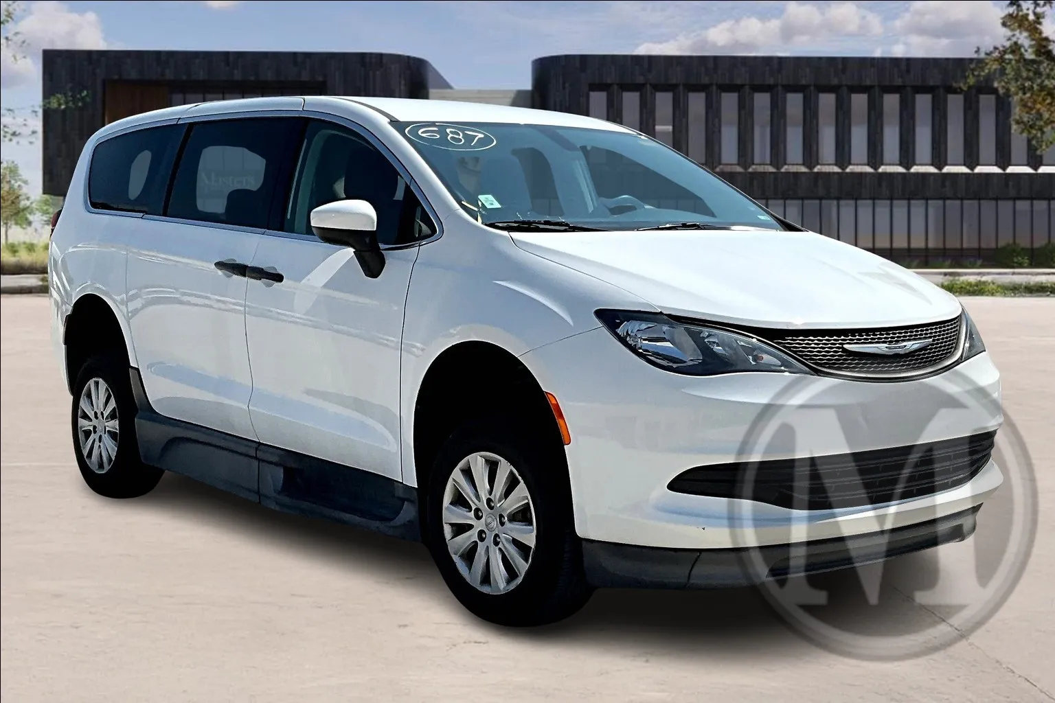 2020 Chrysler Voyager