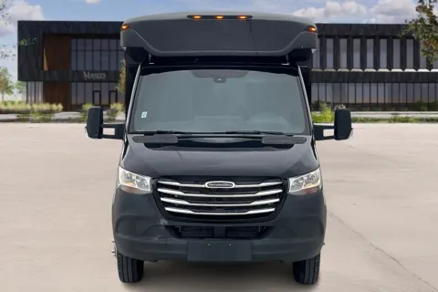 Photos of 2021 Freightliner Sprinter 3500XD for sale in Kansas City, MO at Master's Transportation - Kansas City