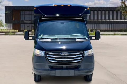 Photos of 2021 Freightliner Sprinter for sale in Kansas City, MO at Master's Transportation - Kansas City