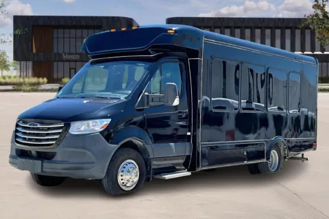 Another view of 2021 Freightliner Sprinter for sale in Kansas City, MO at Master's Transportation - Kansas City