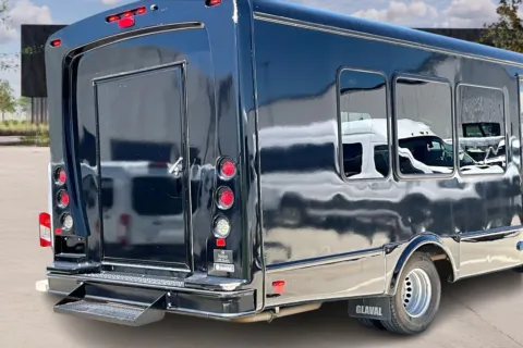 More photos of 2021 Freightliner Sprinter at Master's Transportation - Kansas City, MO