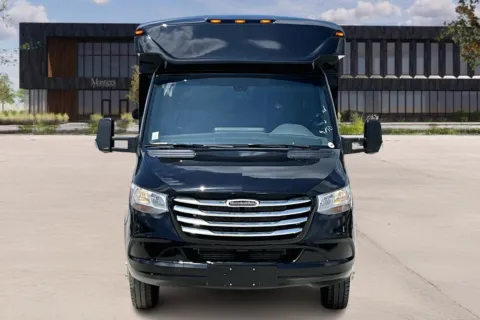 Photos of 2021 Freightliner Sprinter for sale in Kansas City, MO at Master's Transportation - Kansas City