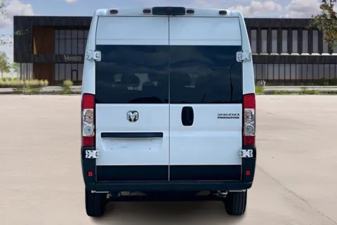 More photos of 2024 RAM PROMASTER 2500 at Master's Transportation - Kansas City, MO