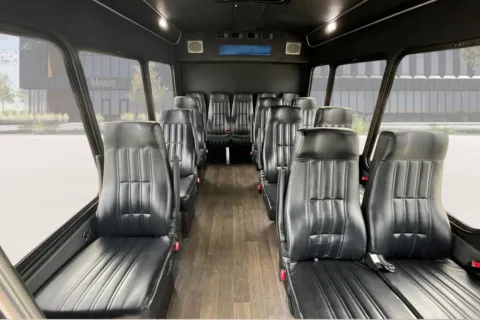 More photos of 2022 Ford E350 at Master's Transportation - Kansas City, MO