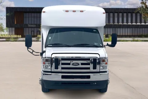 Photos of 2022 Ford E350 for sale in Kansas City, MO at Master's Transportation - Kansas City