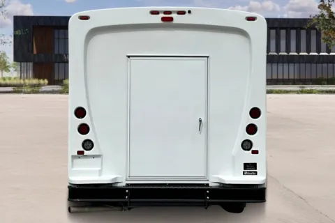 More photos of 2023 Ford E450 at Master's Transportation - Kansas City, MO