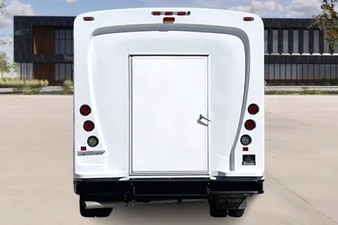 More photos of 2023 Ford E450 at Master's Transportation - Kansas City, MO
