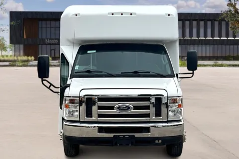 Photos of 2017 Ford E450 for sale in Irving, TX at Master's Transportation - Dallas/Fort Worth
