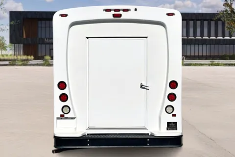 More photos of 2019 Ford Transit 350 HD at Master's Transportation - Kansas City, MO