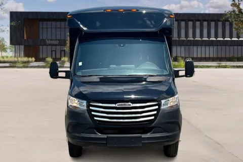 Photos of 2021 Freightliner Sprinter 3500XD for sale in Kansas City, MO at Master's Transportation - Kansas City